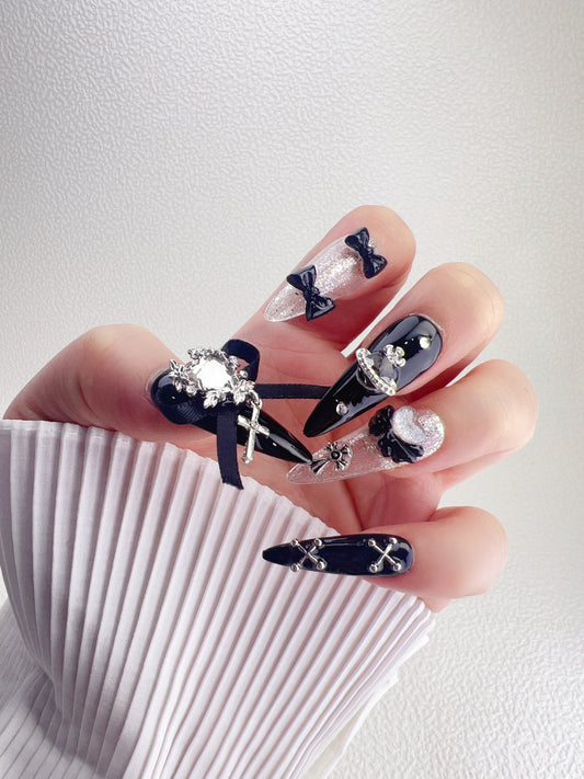 Hallow Chrome